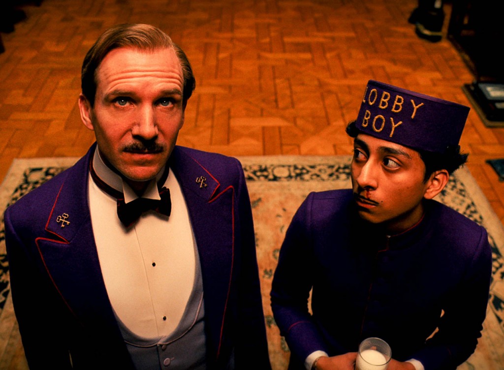foto-ralph-fiennes-en-el-gran-hotel-budapest-323