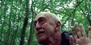 CON EL SUDOR DE TU FRENTE: PEQUEÑOS APUNTES SOBRE EL CINE DE OTAR IOSSELIANI