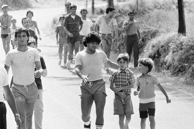 SEBRELI CONTRA MARADONA