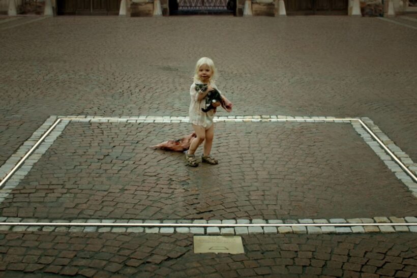 THE SQUARE