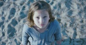 UNA DIVINA TRANSGRESIÓN: JEANNETTE, LA INFANCIA DE JUANA DE ARCO