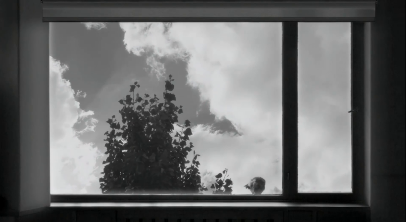 24 FRAMES