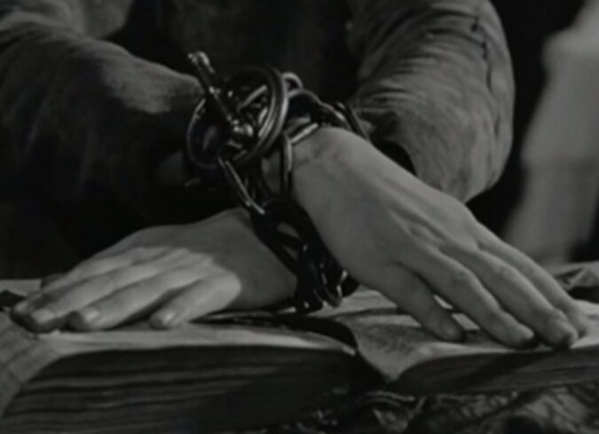 LA OREJA DE BRESSON: LLINÁS, DONOSO, ZULUAGA Y TANTAS OTRAS COSAS