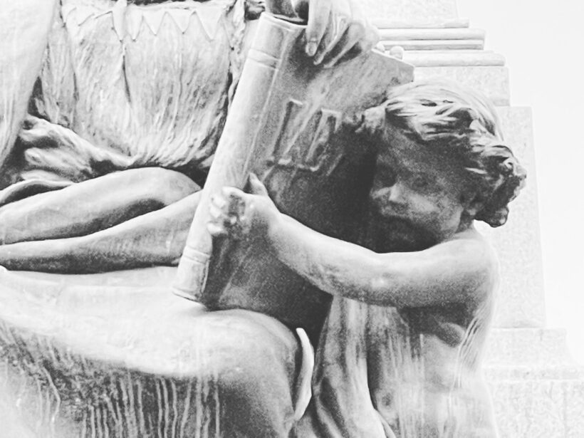 CUESTIONES PROVISORIAS: SUEÑOS, CONJETURAS Y ASOCIACIONES (14): EL SEÑOR DE LOS HISOPOS