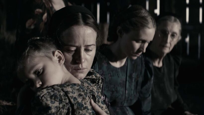 ELLAS HABLAN / WOMEN TALKING