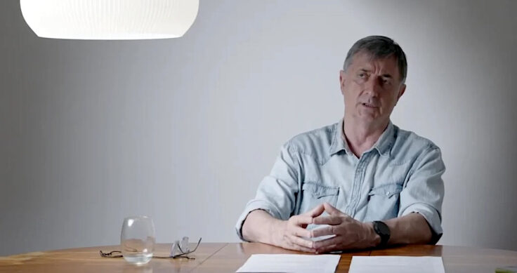 «SÓLO MATA EL ENGAÑO». EN RESPUESTA A MARIANO LLINÁS