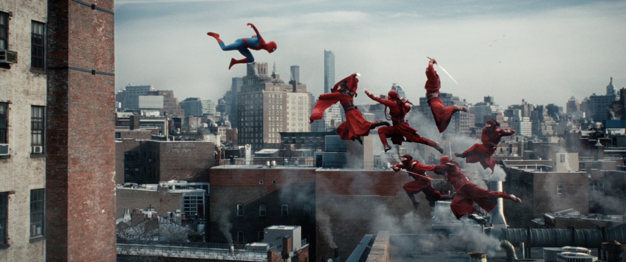 CRÍTICAS BREVES (234): EL HOMBRE ARAÑA: UN NUEVO DÍA / SPIDER-MAN: BRAND NEW DAY